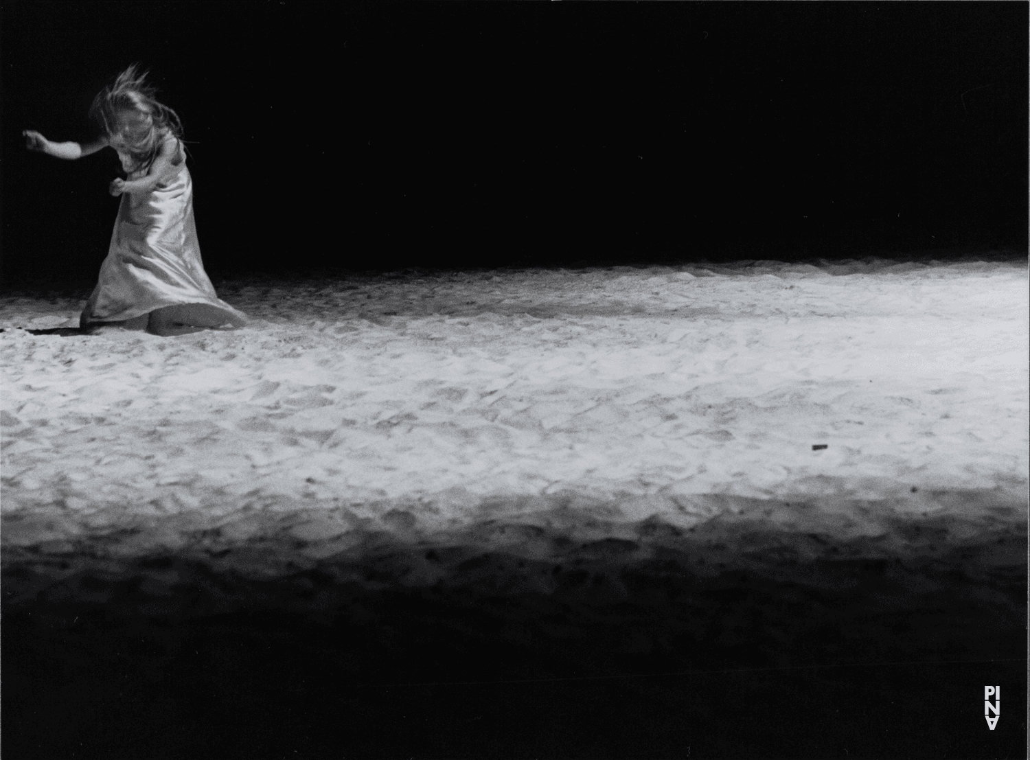 Barbara Kaufmann dans « Tanzabend II » de Pina Bausch