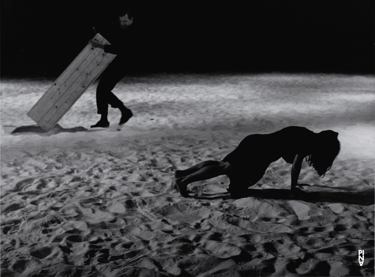 Jan Minařík und Beatrice Libonati in „Tanzabend II“ von Pina Bausch