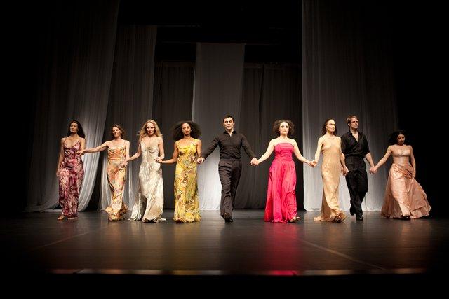 « 'Sweet Mambo' » de Pina Bausch avec Tanztheater Wuppertal à l'Opernhaus Wuppertal (Allemagne), 24 novembre 2010
