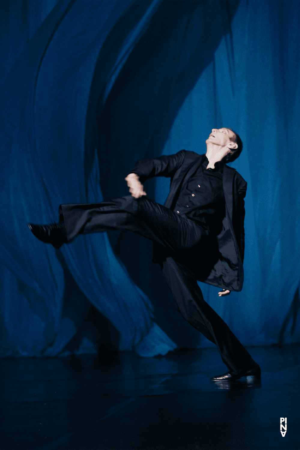 Andrey Berezin in „'Sweet Mambo'“ von Pina Bausch, Spielzeit 2007/08