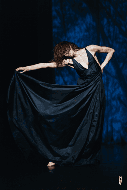 Héléna Pikon dans « 'Sweet Mambo' » de Pina Bausch, saison 2007/08 | Photo: Laszlo Szito