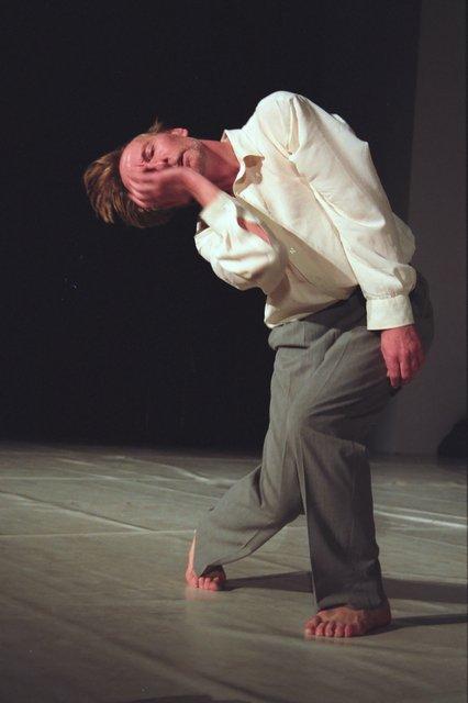 Dominique Mercy dans « Masurca Fogo » de Pina Bausch avec Tanztheater Wuppertal au Aalto Theater Essen (Allemagne), 22 novembre 2008