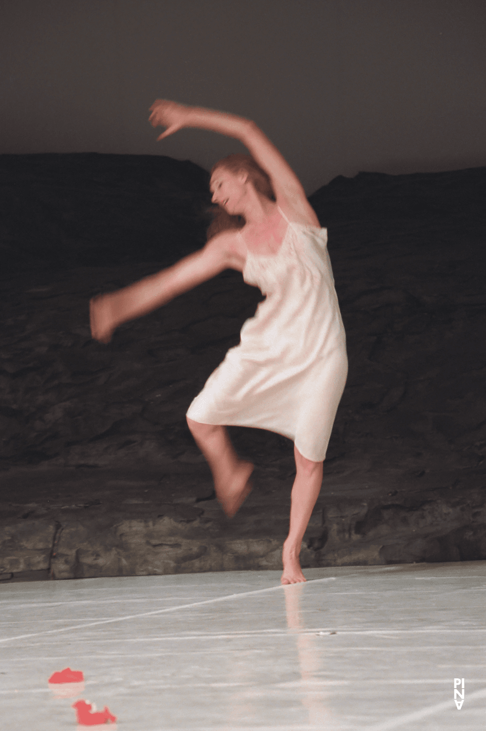 Julie Shanahan in “Masurca Fogo” by Pina Bausch with Tanztheater Wuppertal at Aalto Theater Essen (Germany), Nov. 22, 2008