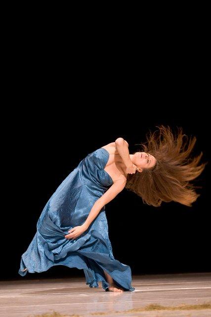 Thusnelda Mercy in “"... como el musguito en la piedra, ay si, si, si ..." (Like Moss on the Stone)” by Pina Bausch with Tanztheater Wuppertal at Opernhaus Wuppertal (Germany), June 11, 2009