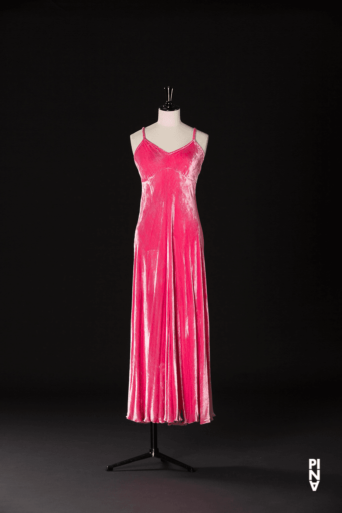 Long dress worn by Ditta Miranda Jasjfi in “"... como el musguito en la piedra, ay si, si, si ..." (Like Moss on the Stone)” by Pina Bausch