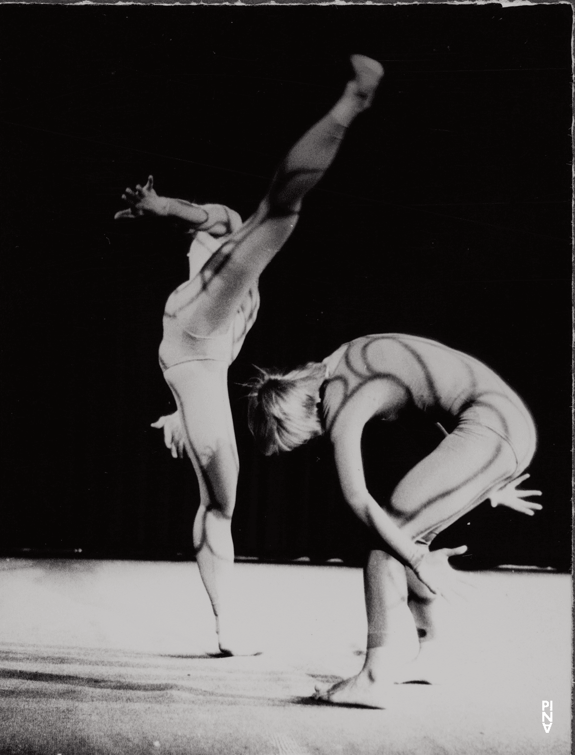 Marlis Alt in „Nachnull“ von Pina Bausch