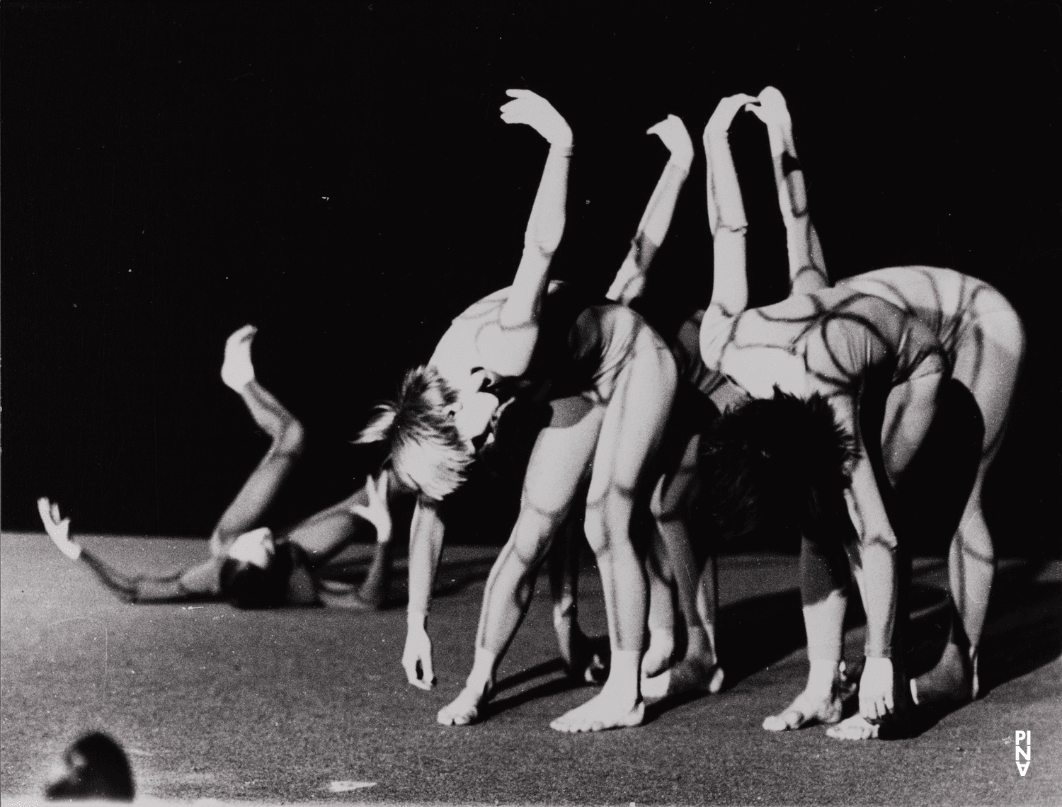 Marlis Alt in „Nachnull“ von Pina Bausch