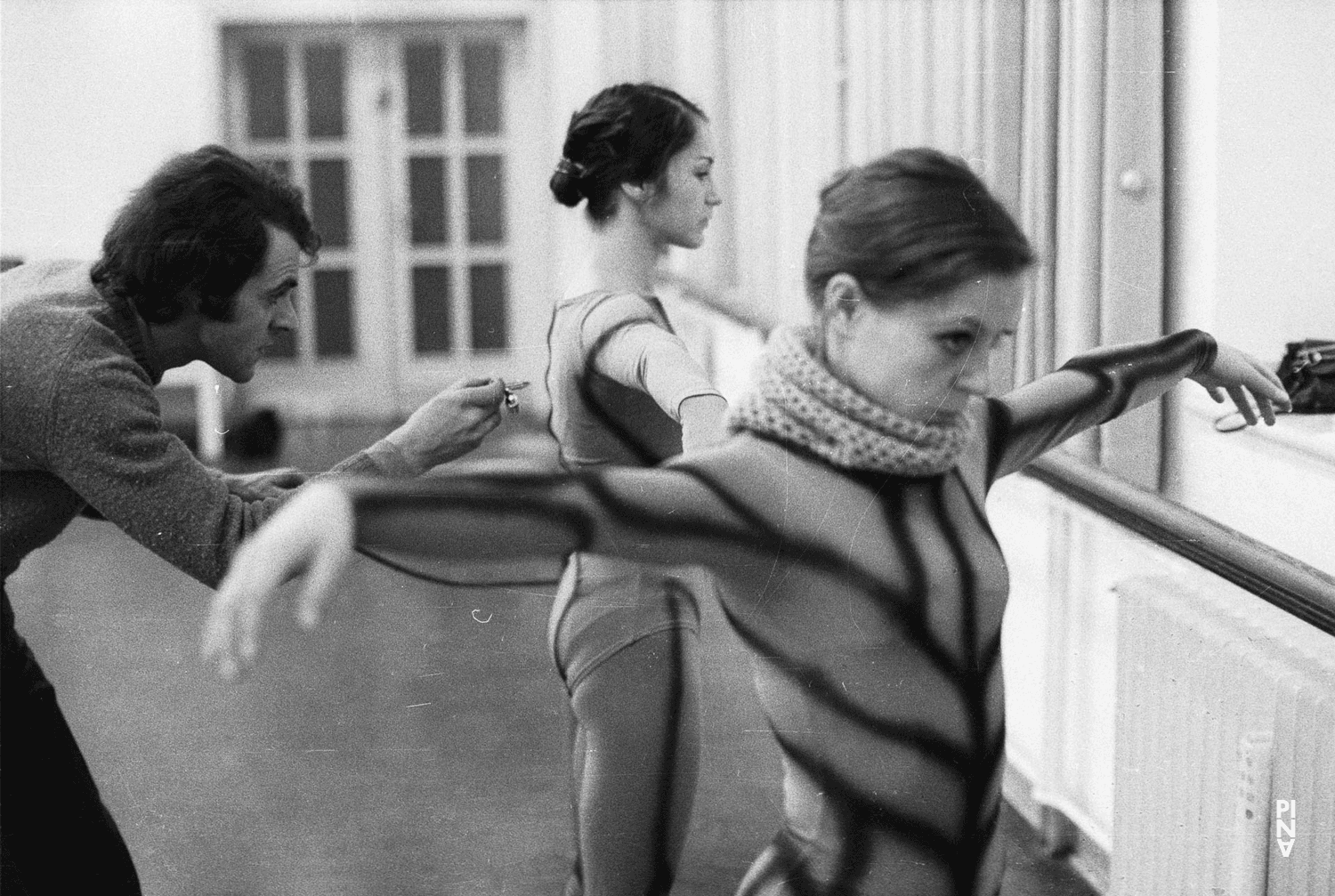 Erika Fabry, Christian Piper und Fridel Deharde in „Nachnull“ von Pina Bausch