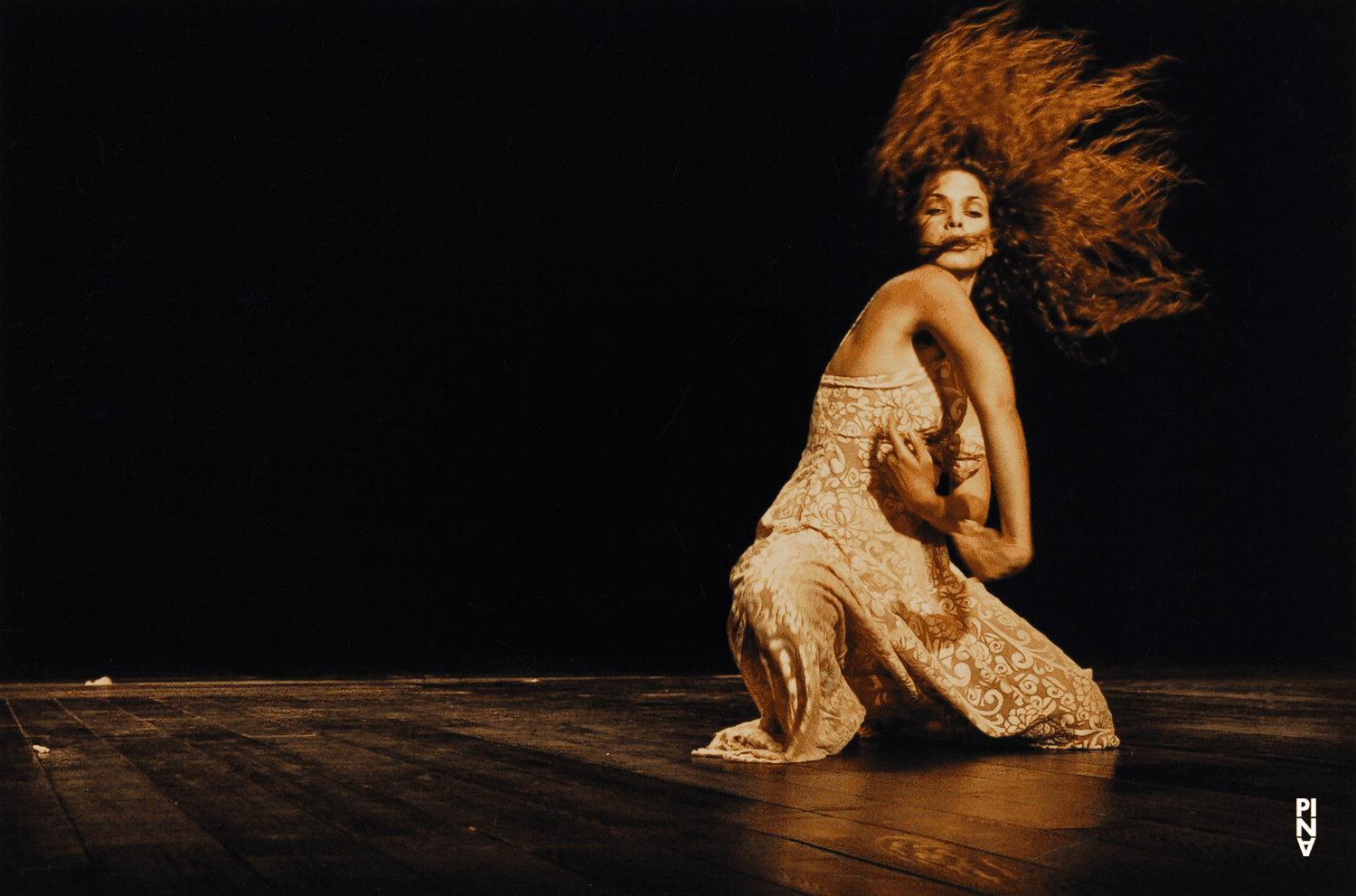 Mélanie Maurin in „Nefés“ von Pina Bausch