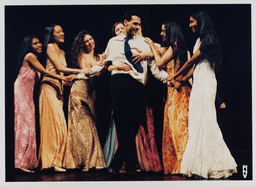 „Nefés“ von Pina Bausch, 21. März 2003 | Foto: Ursula Kaufmann