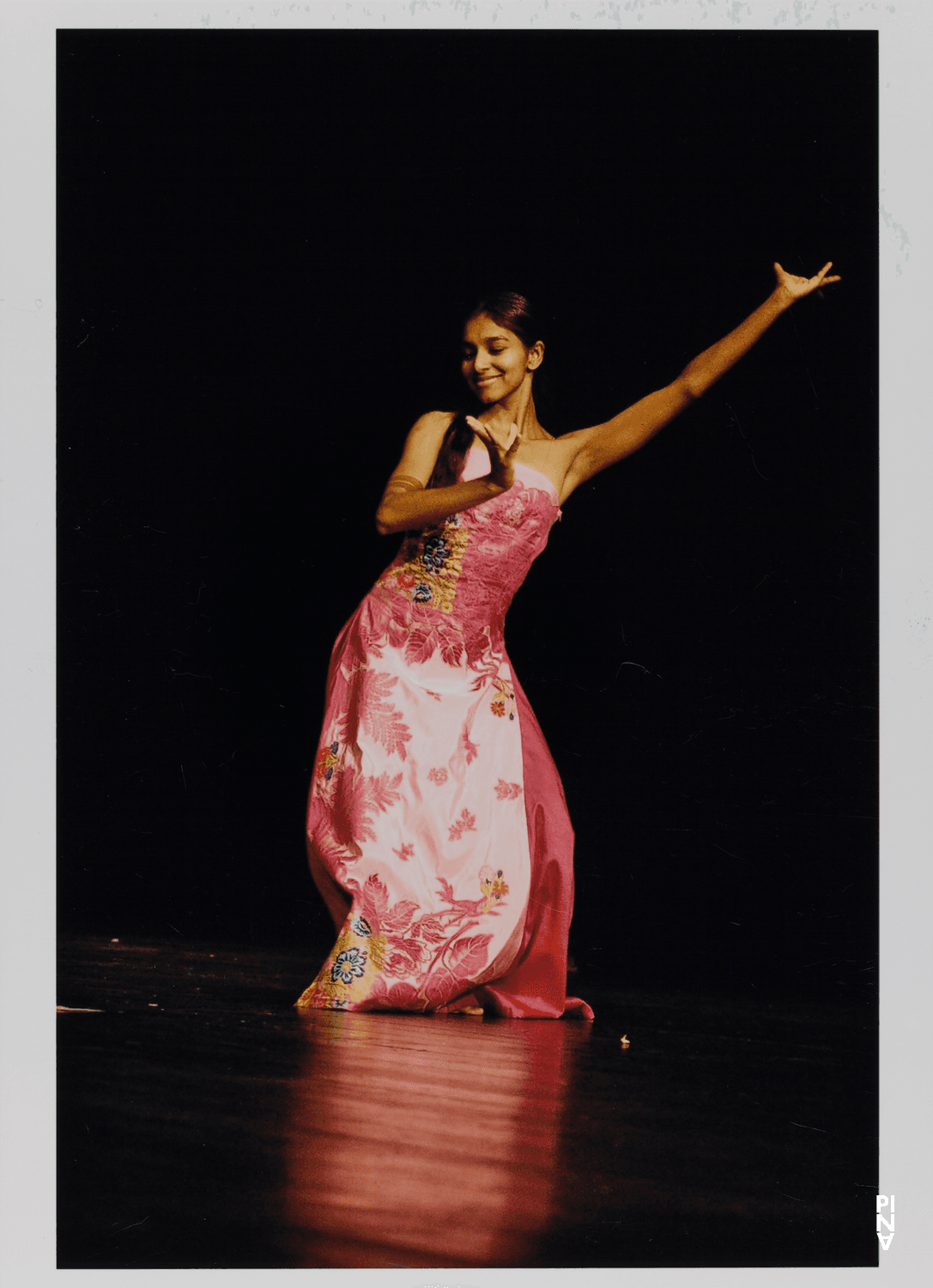 Shantala Shivalingappa in “Nefés” by Pina Bausch