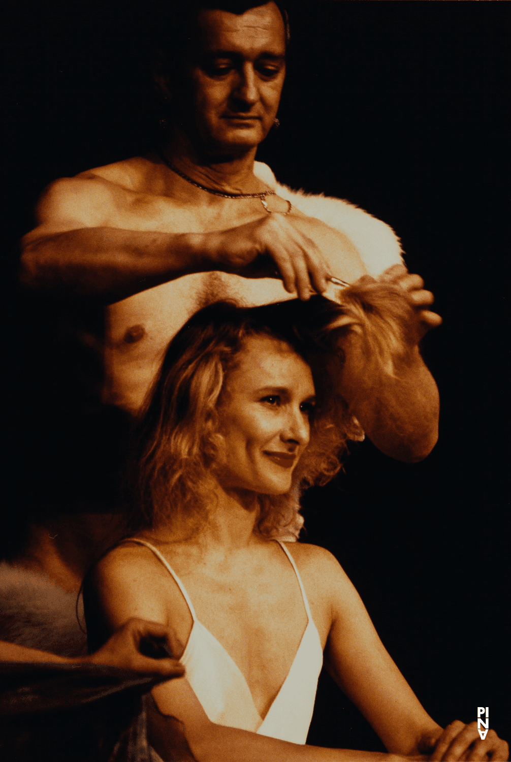 Julie Shanahan and Jan Minařík in “Nur Du (Only You)” by Pina Bausch