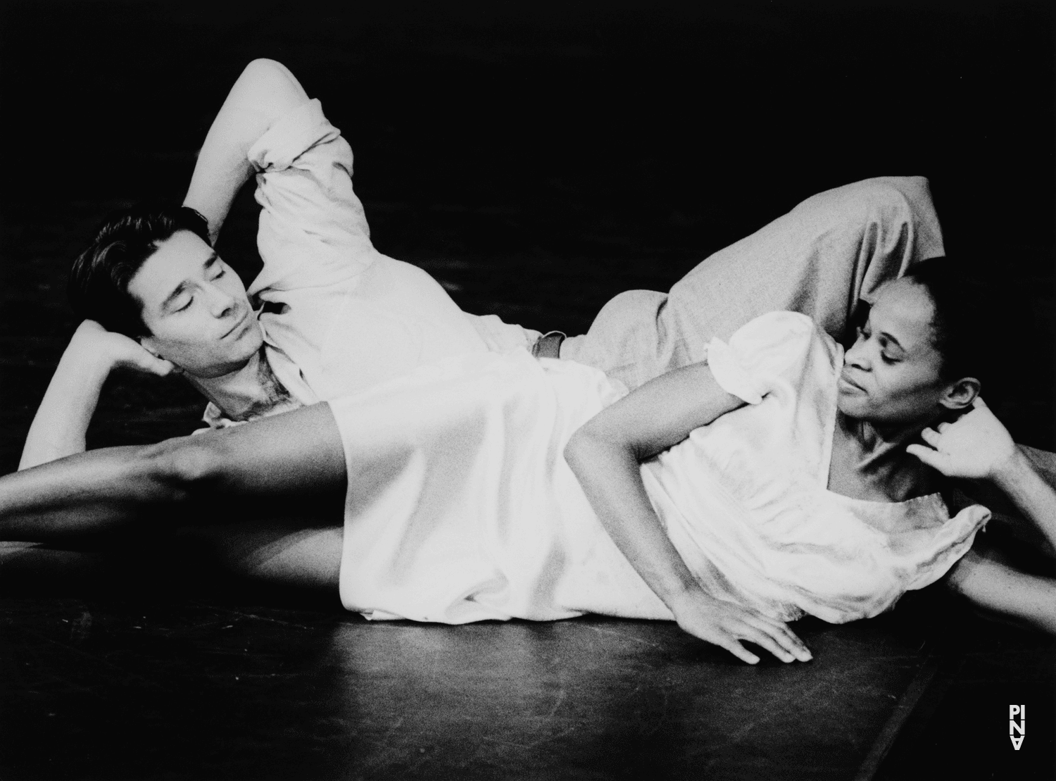 Regina Advento and Rainer Behr in “Nur Du (Only You)” by Pina Bausch