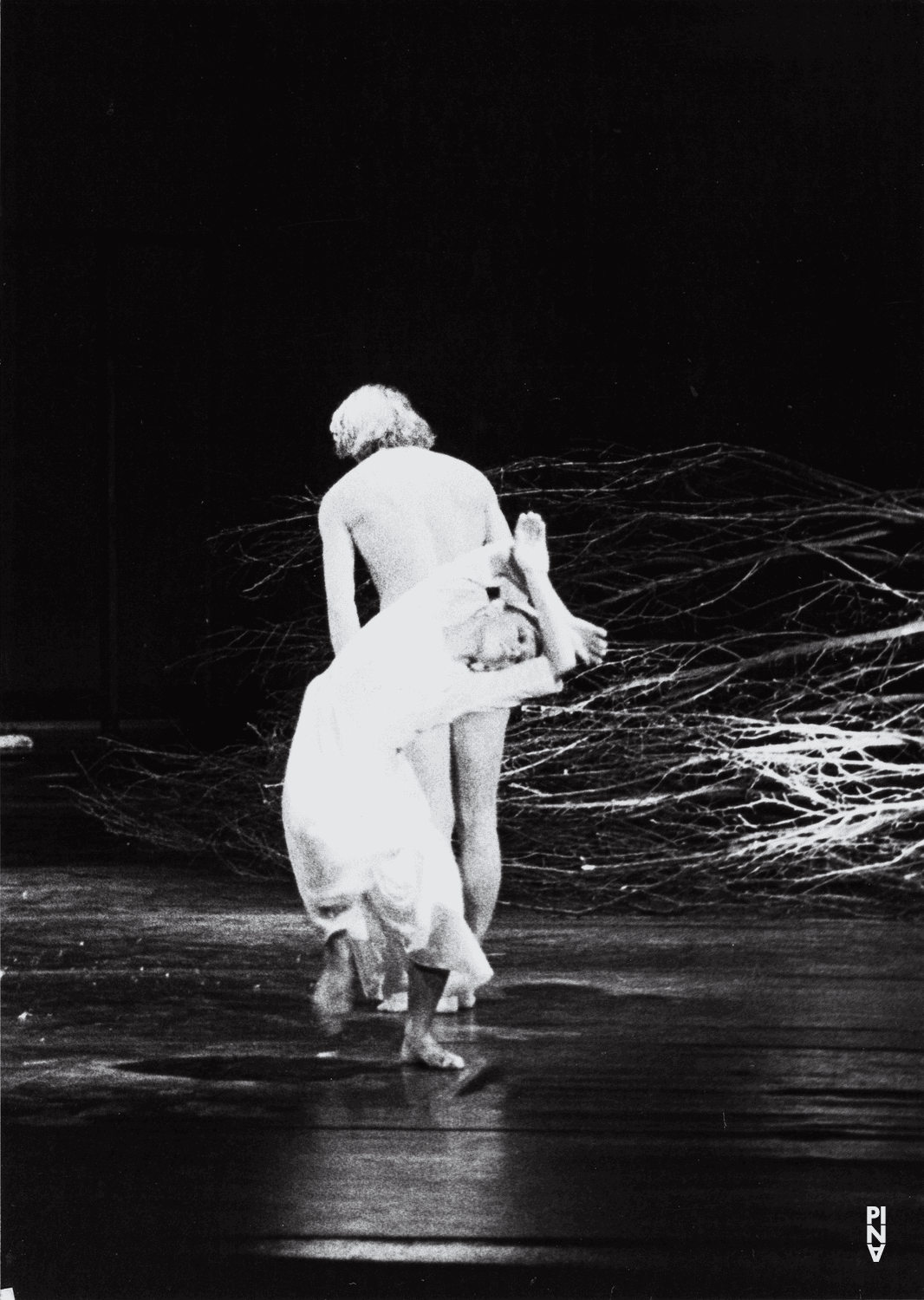 Dominique Mercy et Marlis Alt dans « Orpheus und Eurydike » de Pina Bausch