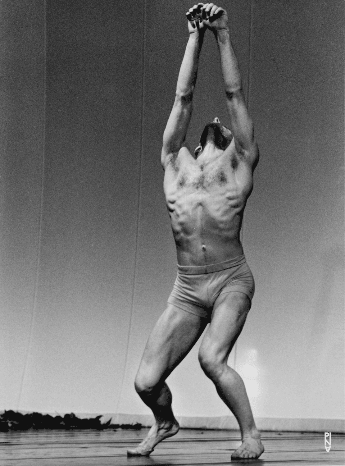 Dominique Mercy dans « Orpheus und Eurydike » de Pina Bausch