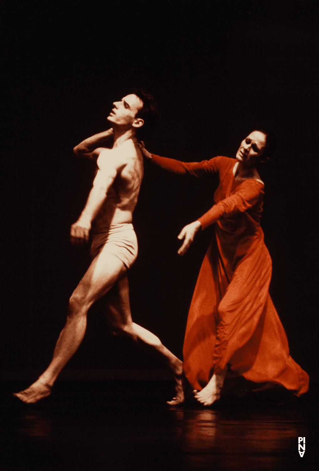 Bernd Uwe Marszan and Malou Airaudo in “Orpheus und Eurydike” by Pina Bausch