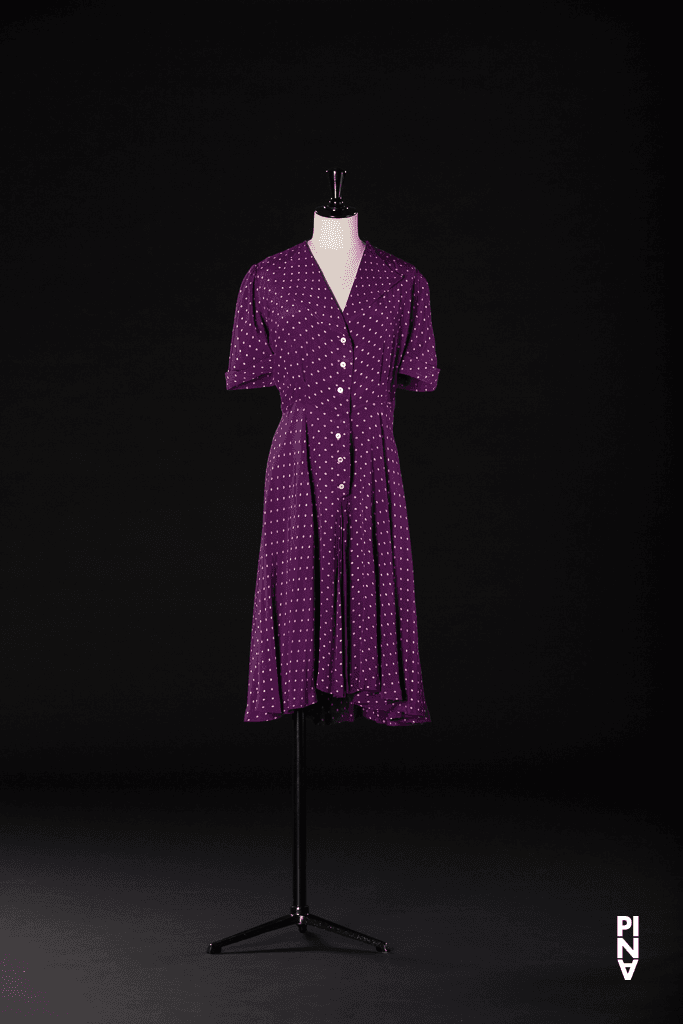 Short dress worn by Quincella Swyningan in “Palermo Palermo” by Pina Bausch