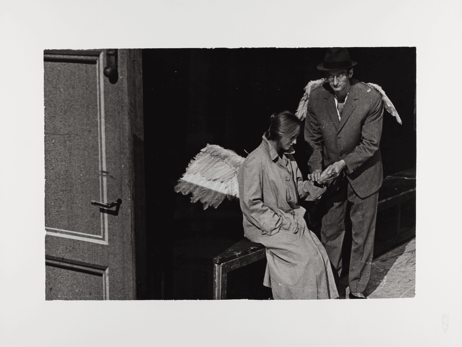 Marlis Alt and Jan Minařík in “Renate wandert aus (Renate Emigrates)” by Pina Bausch