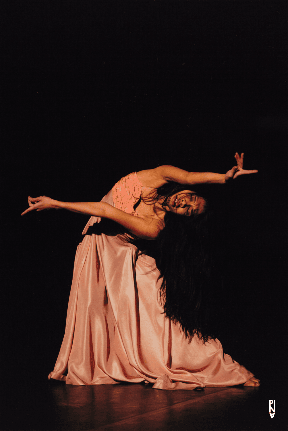 Ditta Miranda Jasjfi dans « Rough Cut » de Pina Bausch