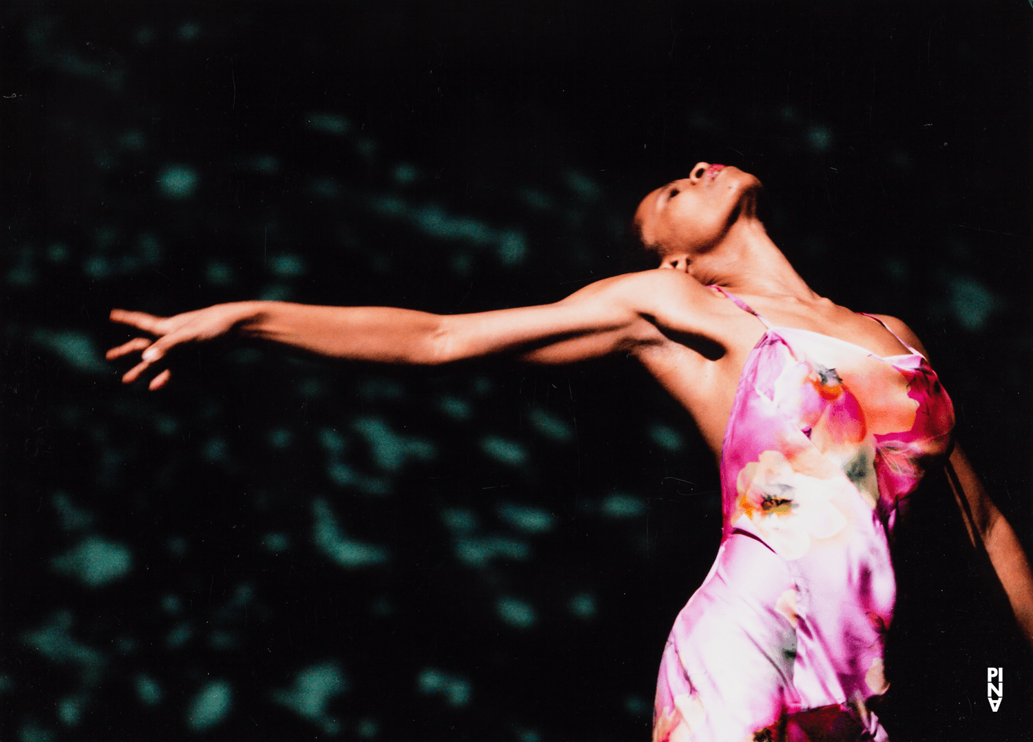 Regina Advento dans « Rough Cut » de Pina Bausch