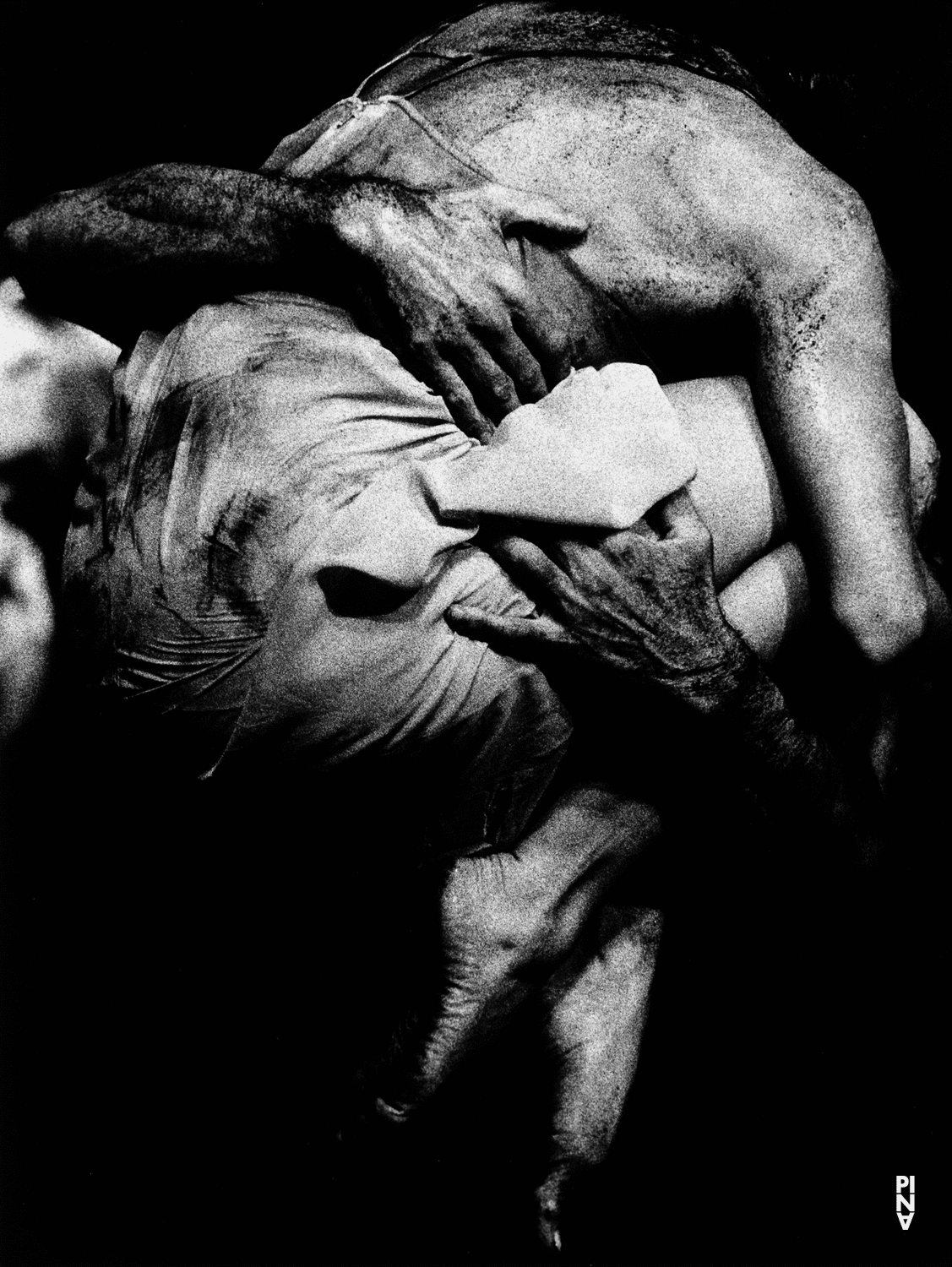 Photo de « Le Sacre du printemps » de Pina Bausch, saison 1994/95
