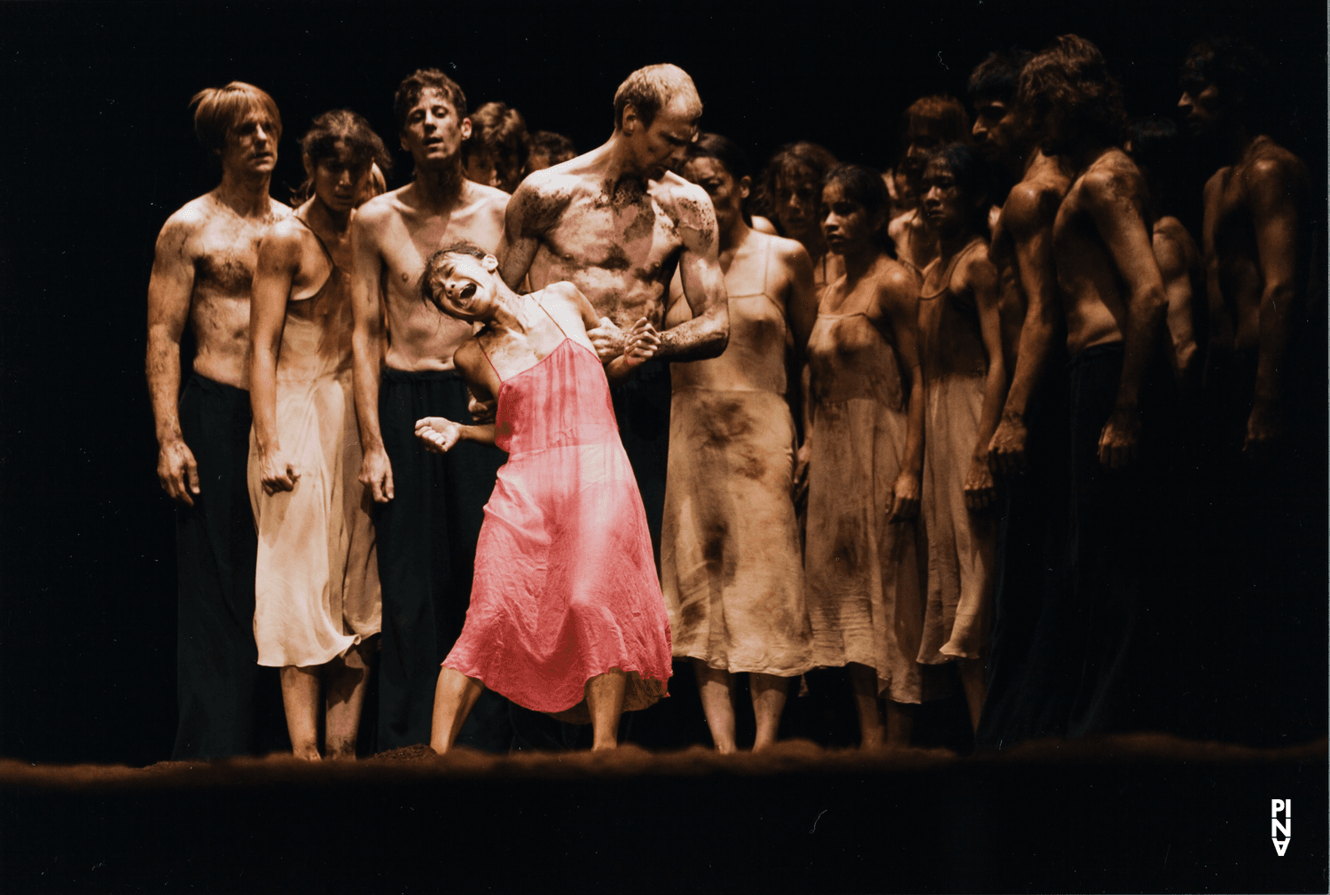 Photo de « Le Sacre du printemps » de Pina Bausch
