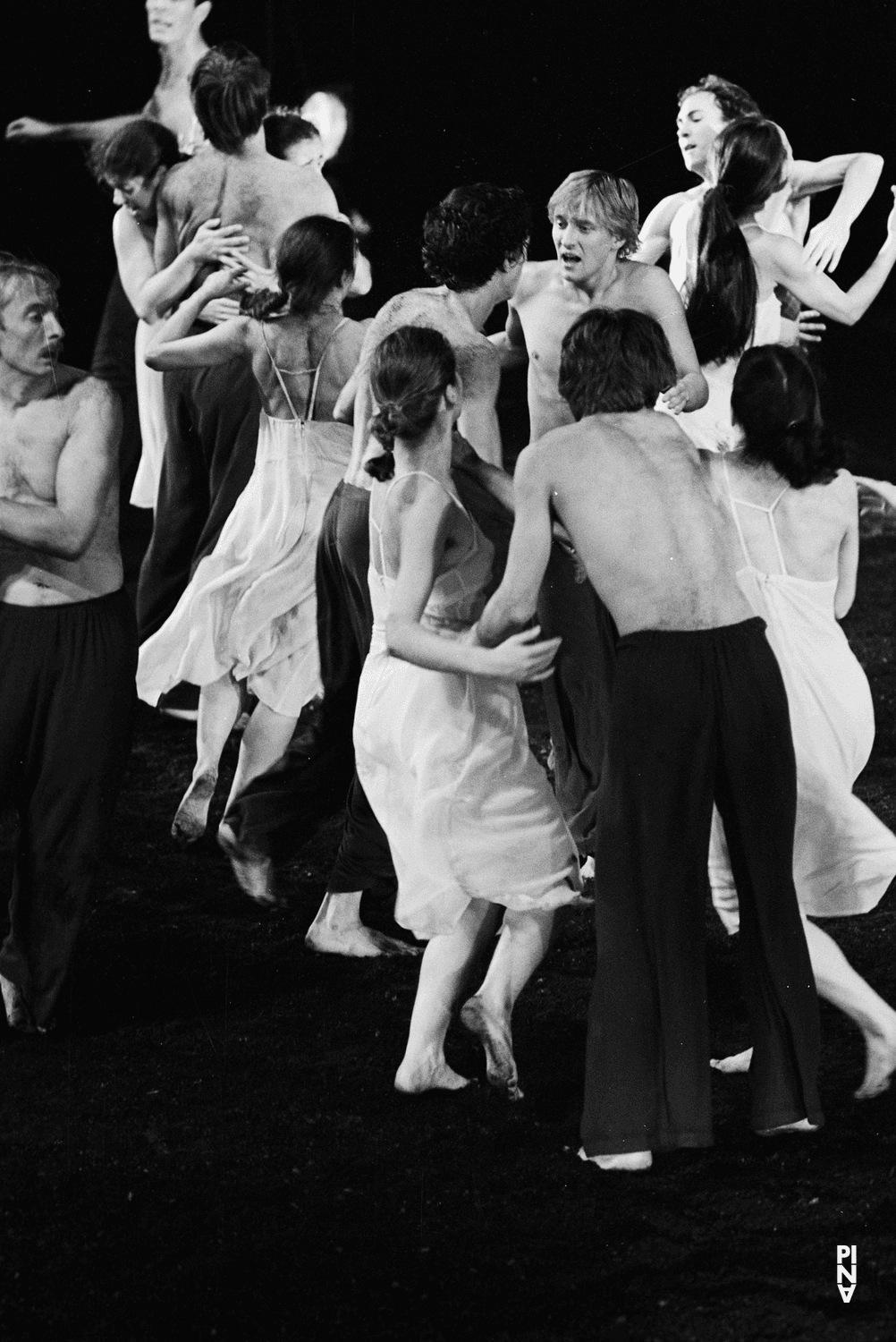 „Das Frühlingsopfer“ von Pina Bausch im Opernhaus Wuppertal, Spielzeit 1981/82