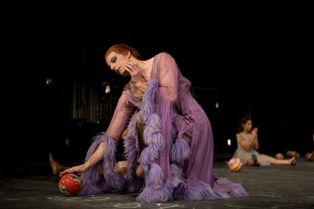Pascal Merighi in “The Seven Deadly Sins” by Pina Bausch with Tanztheater Wuppertal at Schauspielhaus Wuppertal (Germany), Nov. 27, 2008