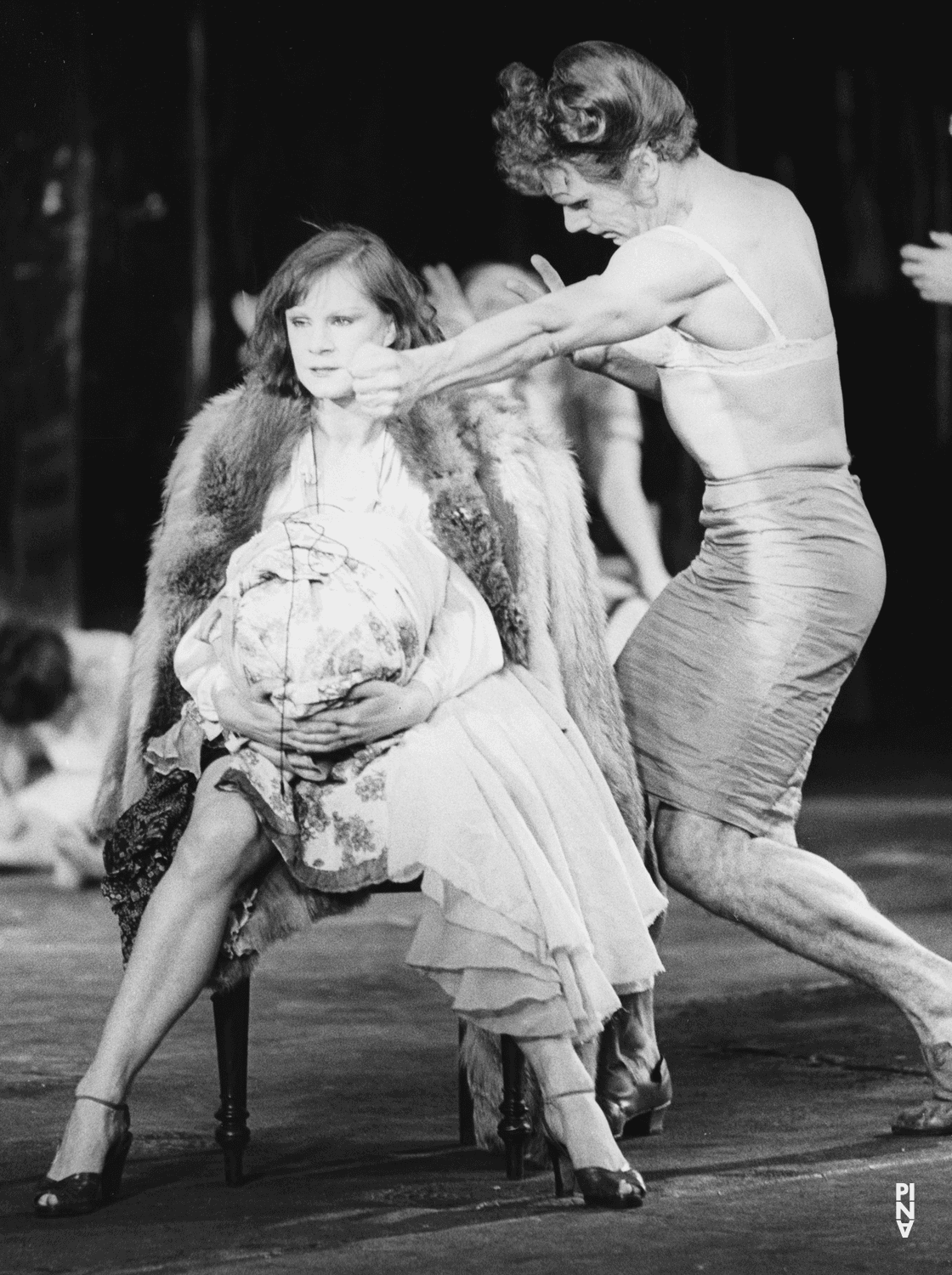 Ed Kortlandt and Silvia Kesselheim in “The Seven Deadly Sins” by Pina Bausch