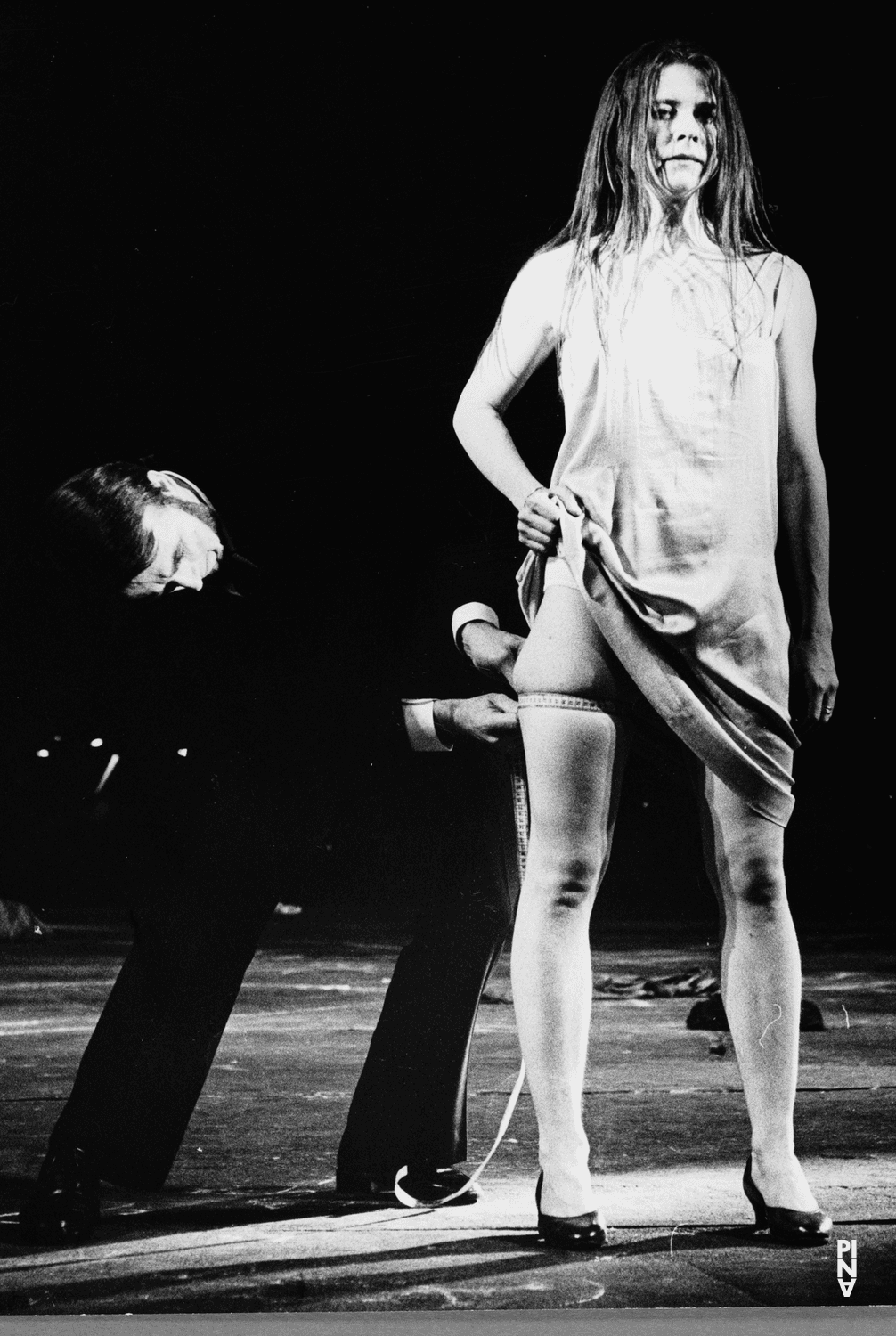 Hans Pop et Josephine Ann Endicott dans « Les Sept Péchés capitaux » de Pina Bausch