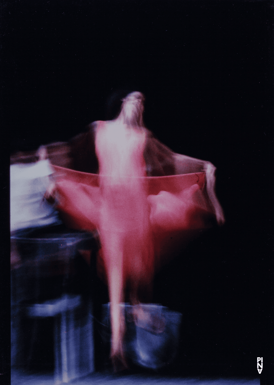 Regina Advento dans « Ein Trauerspiel (Jeu de deuil) » de Pina Bausch