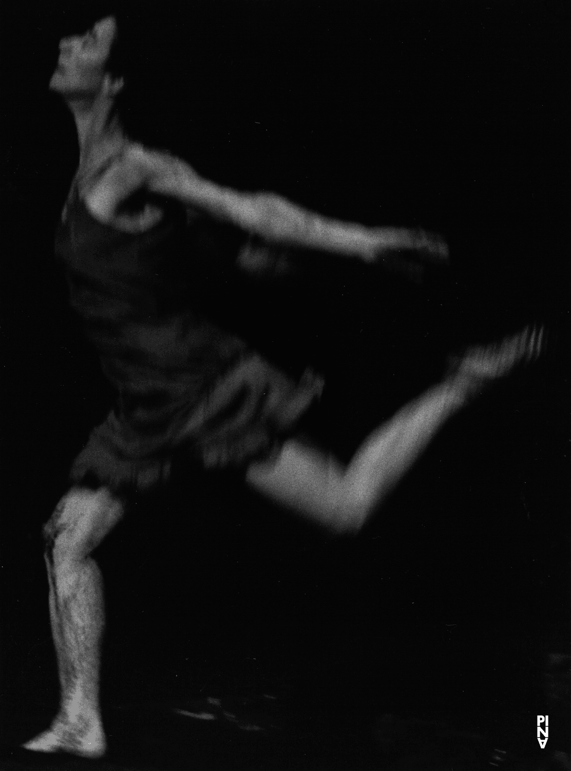 Beatrice Libonati in „Ein Trauerspiel“ von Pina Bausch