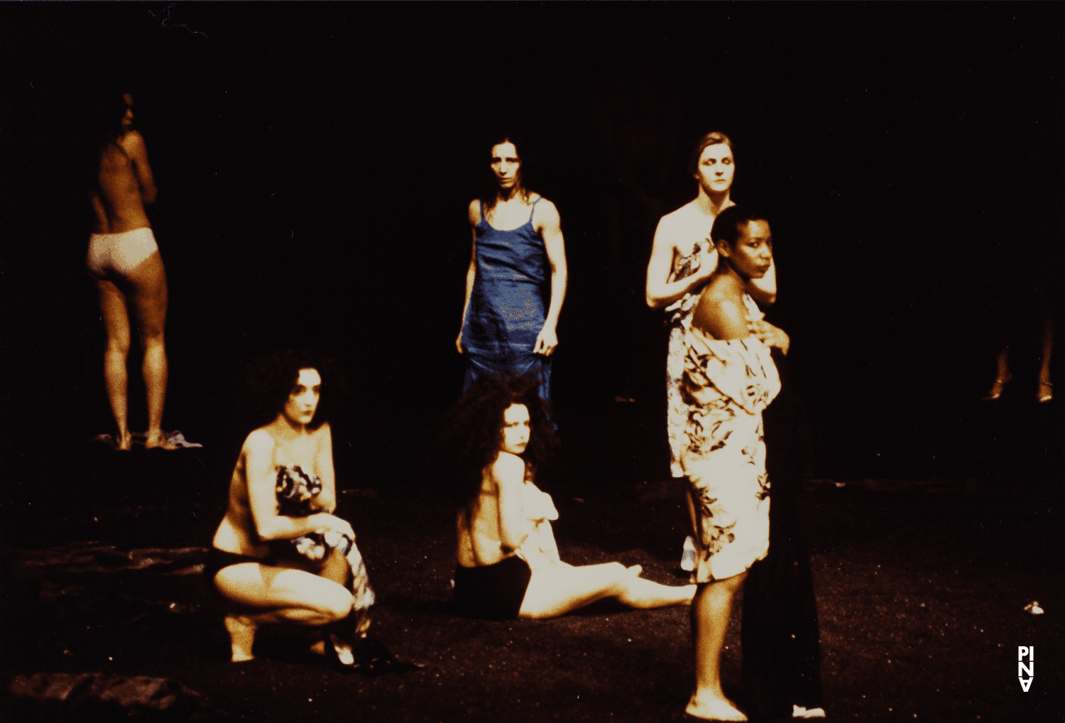 « Ein Trauerspiel (Jeu de deuil) » de Pina Bausch au Schauspielhaus Wuppertal, saison 1993/94