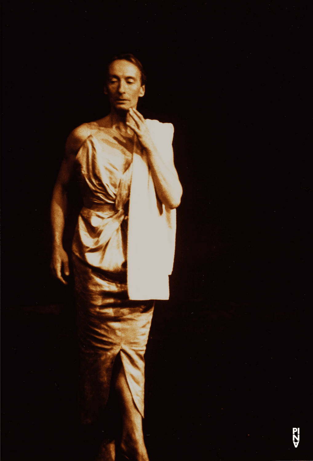 Dominique Mercy in „Ein Trauerspiel“ von Pina Bausch im Schauspielhaus Wuppertal, Spielzeit 1993/94