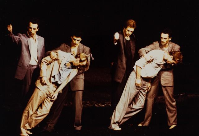 „Ein Trauerspiel“ von Pina Bausch im Schauspielhaus Wuppertal, Spielzeit 1993/94