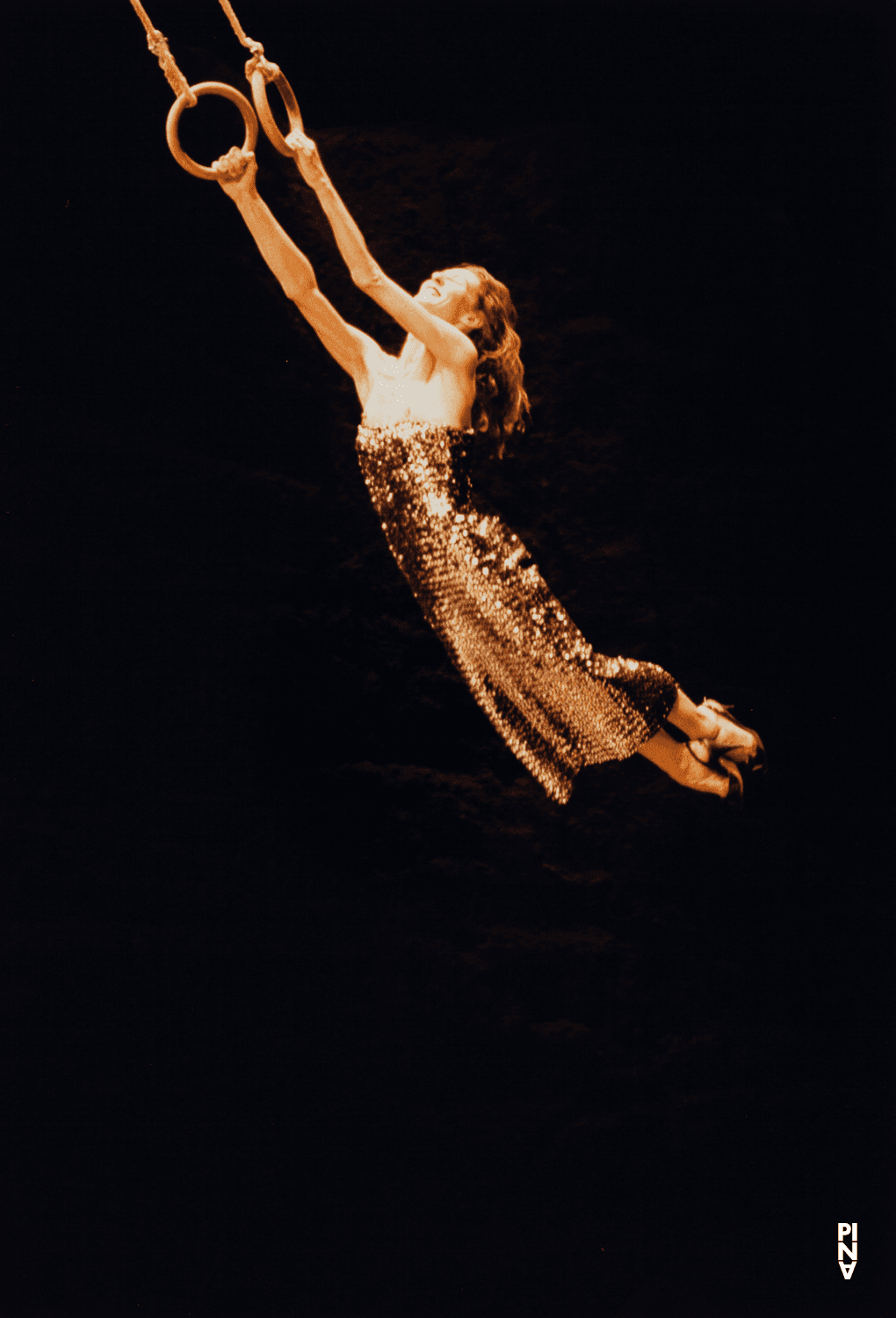 Héléna Pikon dans « Viktor » de Pina Bausch