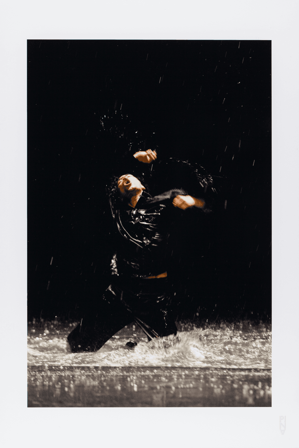 Jorge Puerta Armenta in „Vollmond“ von Pina Bausch