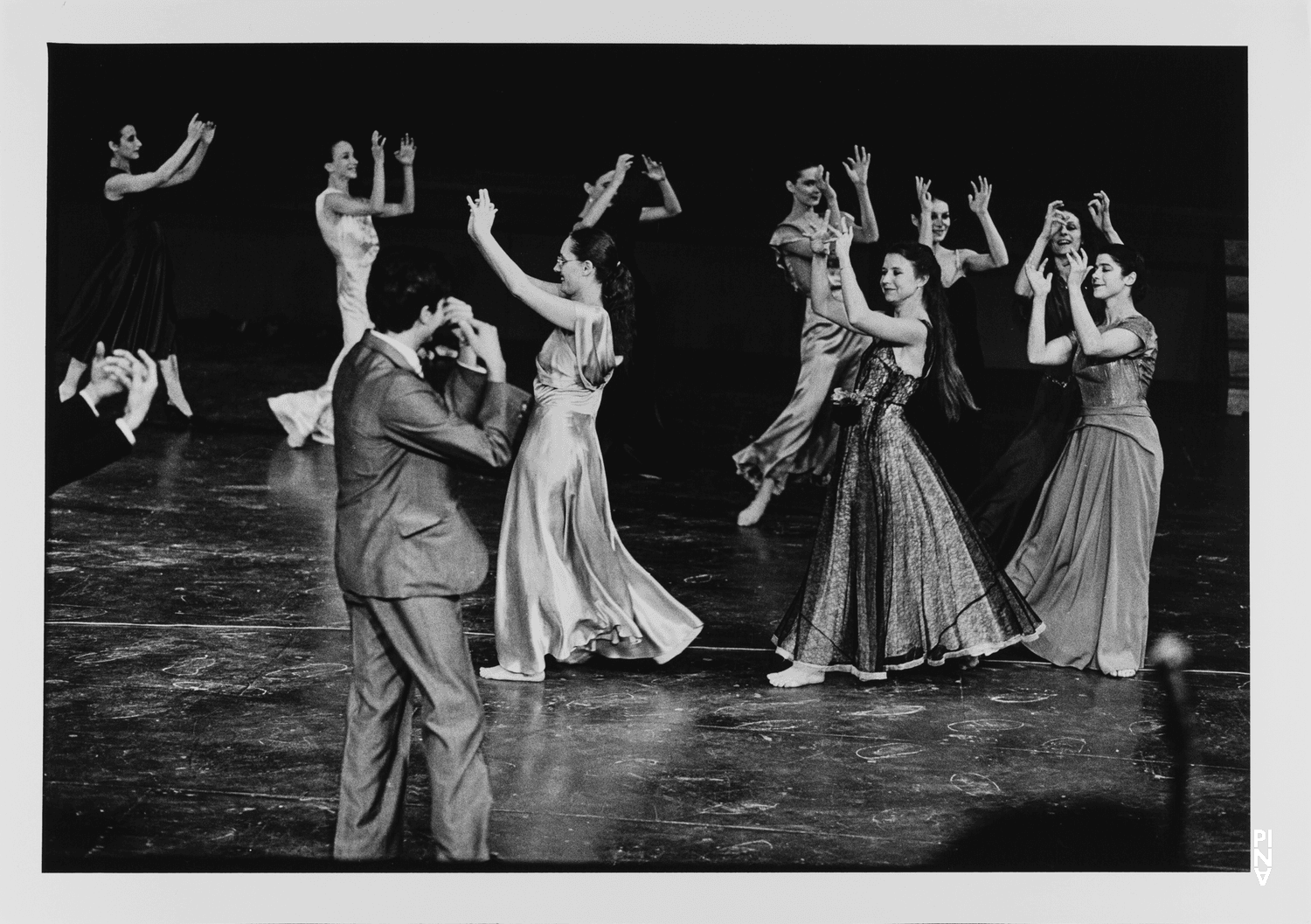 „Walzer“ von Pina Bausch im Koninklijk Theater Carré Amsterdam, Spielzeit 1981/82