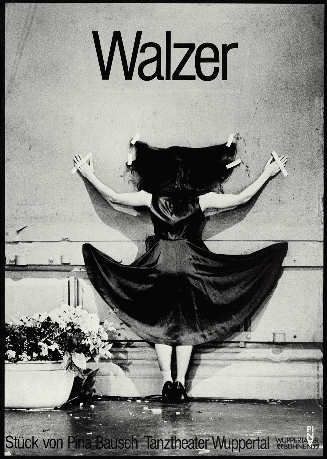 Plakat zu „Walzer“ von Pina Bausch