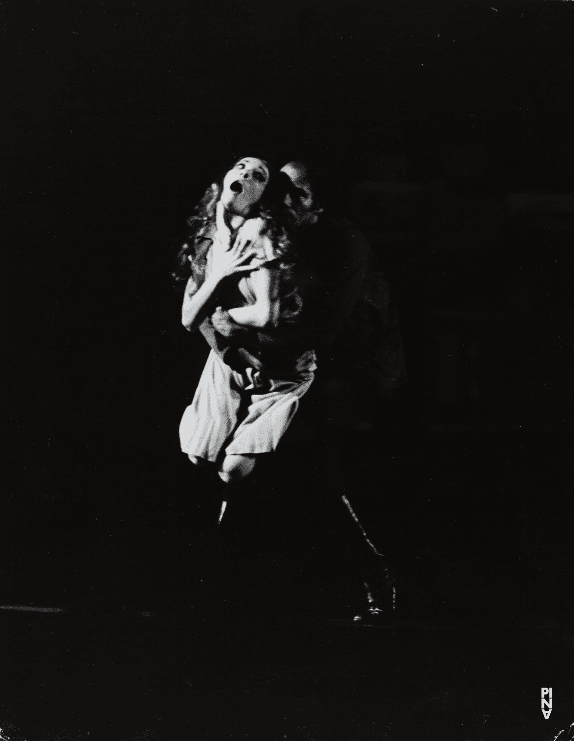 Carlos Orta and Vivienne Newport in “Wiegenlied” by Pina Bausch