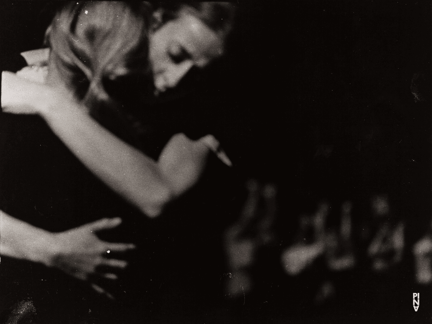 Marlis Alt and Tjitske Broersma in “Wind From West” by Pina Bausch