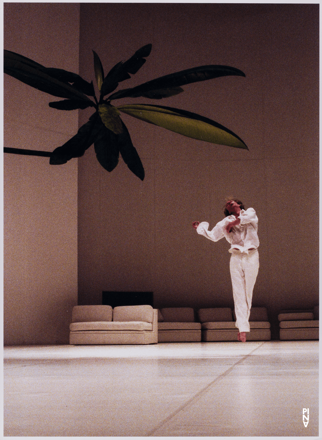 Dominique Mercy in “Água” by Pina Bausch