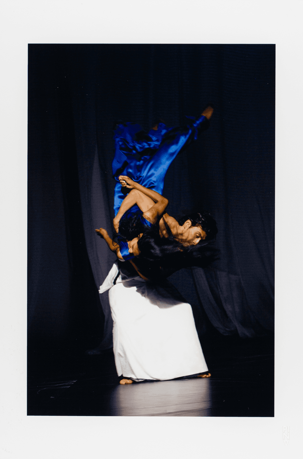 Eddie Martinez and Shantala Shivalingappa in “Bamboo Blues” by Pina Bausch, season 2006/07