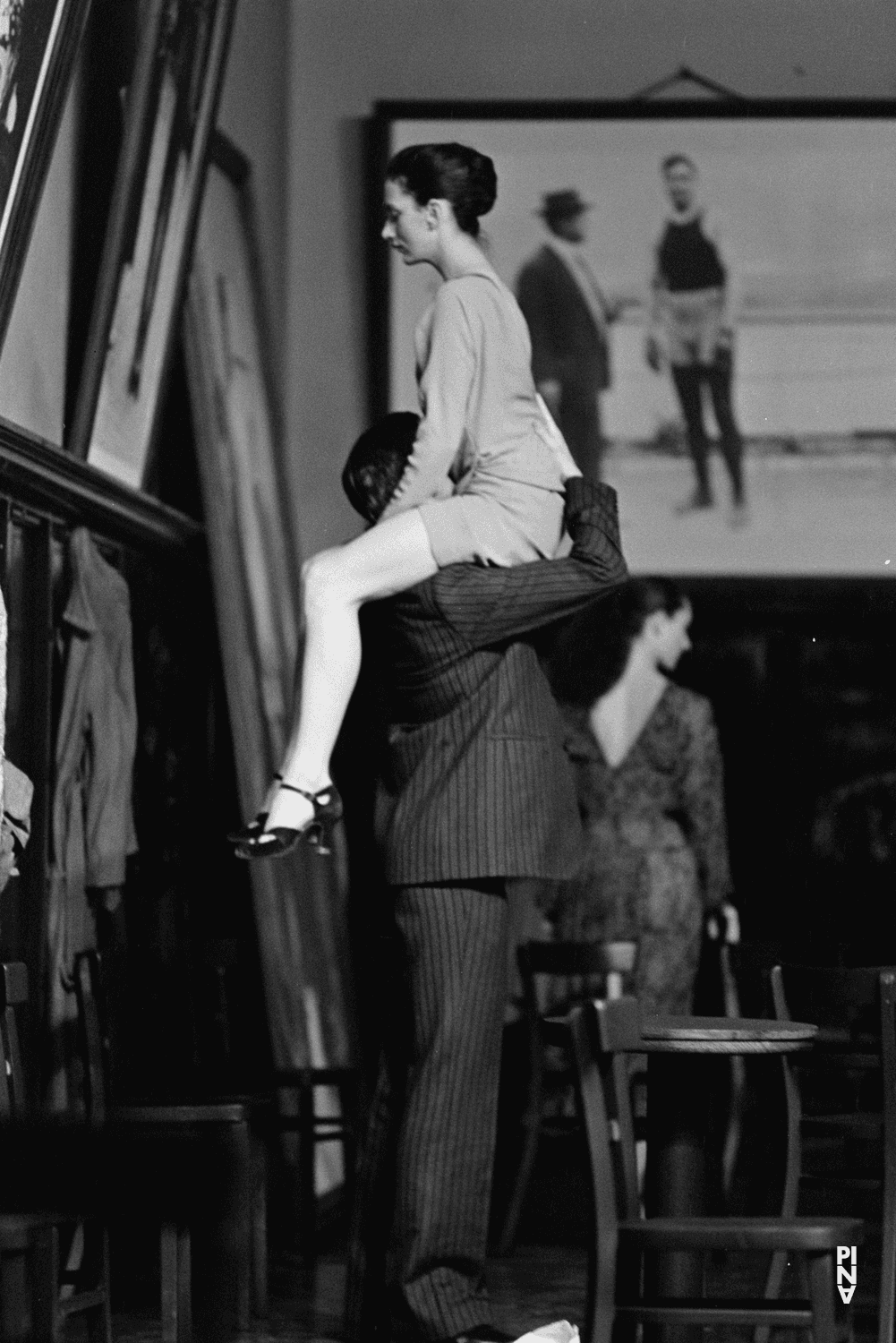 Meryl Tankard dans « Bandonéon » de Pina Bausch