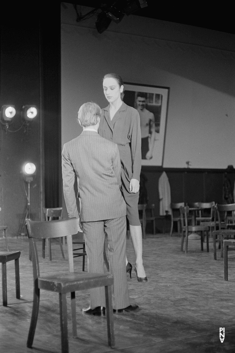 Anne Martin dans « Bandonéon » de Pina Bausch