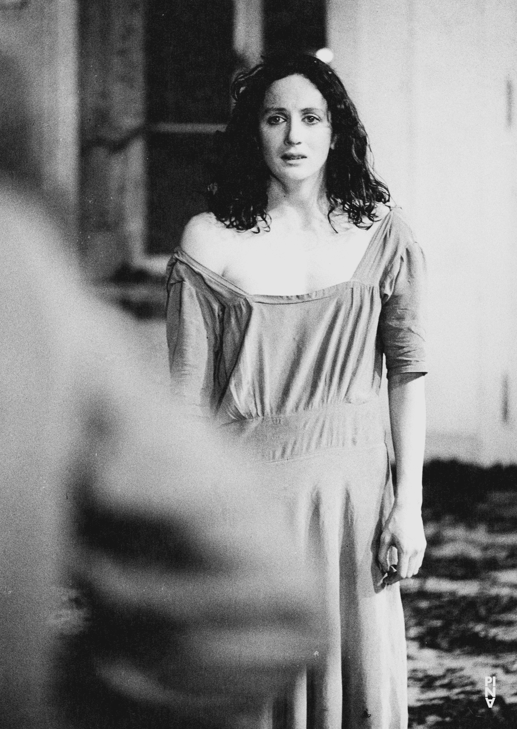 Meryl Tankard in “Bluebeard. While Listening to a Tape Recording of Béla Bartók's Opera "Duke Bluebeard's Castle"” by Pina Bausch