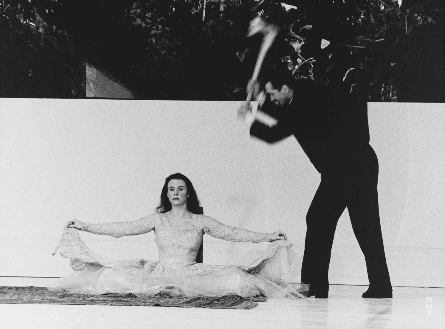 Jan Minařík and Josephine Ann Endicott in “Two Cigarettes in the Dark” by Pina Bausch