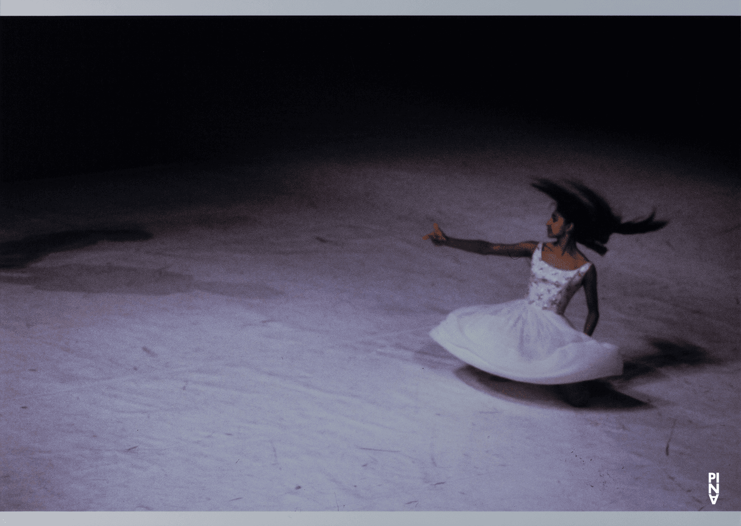 Shantala Shivalingappa in “O Dido” by Pina Bausch