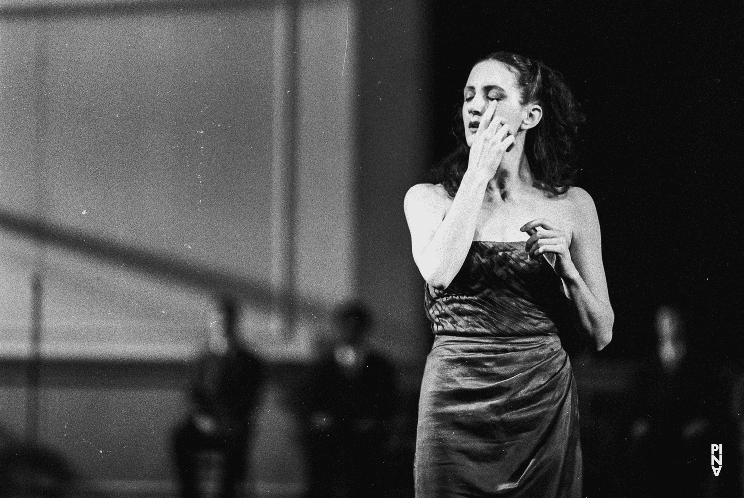 Meryl Tankard in “Kontakthof” by Pina Bausch