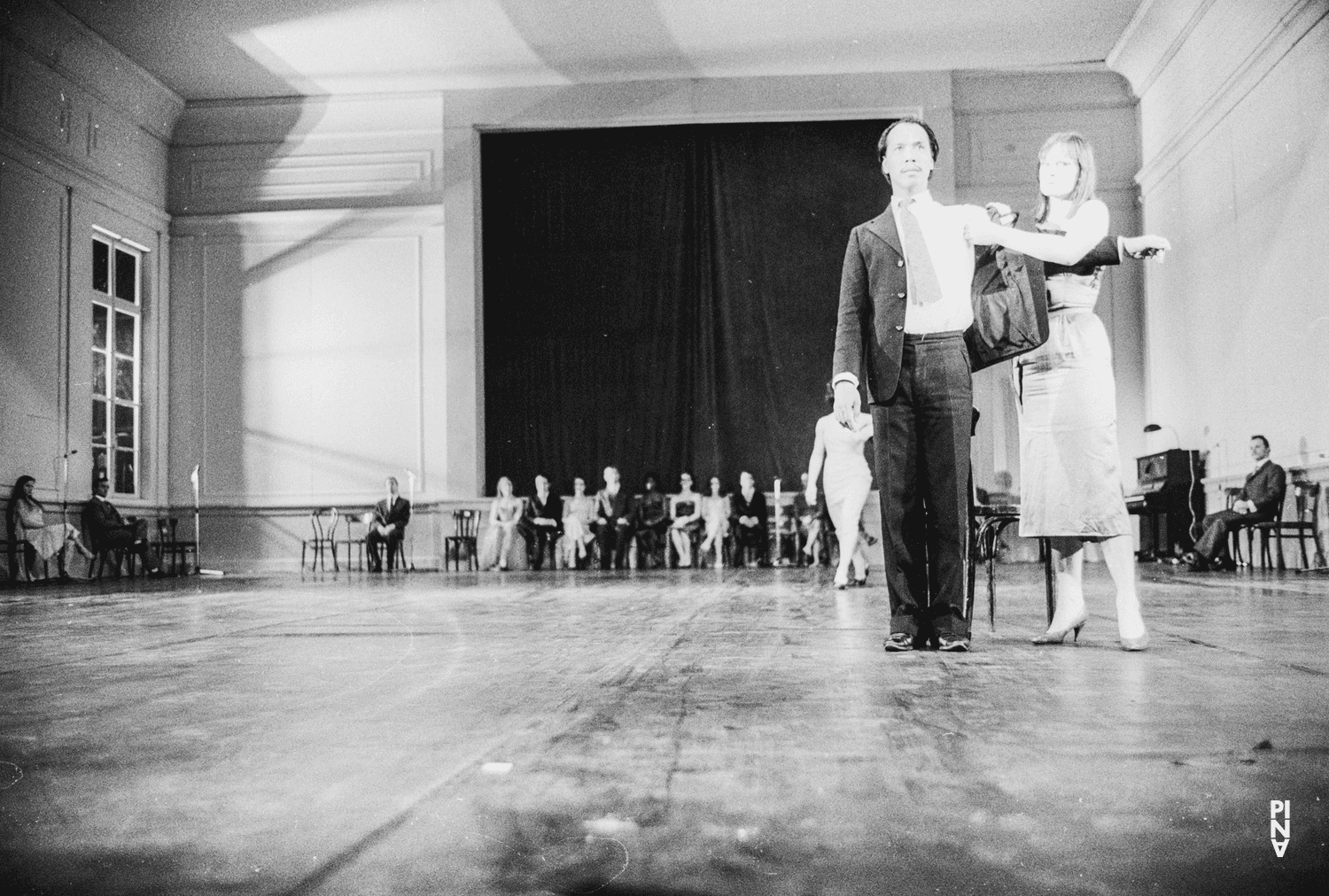Luis P. Layag and Silvia Kesselheim in “Kontakthof” by Pina Bausch